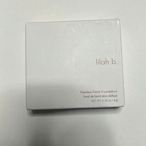lilah b. Flawless Finish Foundation - Classic Ivory